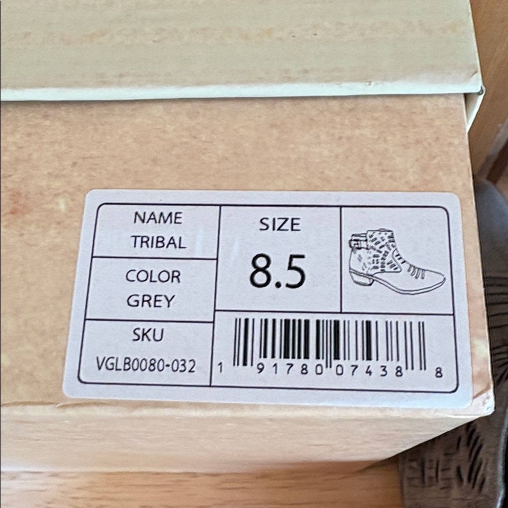 NIB Very G Tribal Booties - Picture 4 of 4